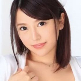 Ayase Mona