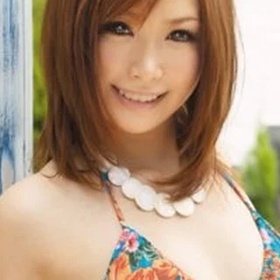 Momoka Rin