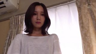 Thumbnail for SSNI-978 라디오 체조로 시작되는 아내의 게스 여름방학 AM6:25 7세 연하의 대학생과 아침부터 땀 투성이로… 코지마 미나미