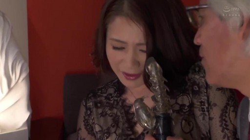 Thumbnail for JUL-478 会社も妻も強盗に遭いました。社長夫人NTR 友田真希