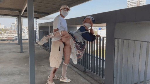 Thumbnail for XG-1 ロリータお姉さんに屋上で写真撮影をお願い