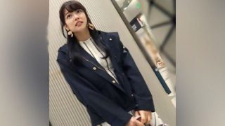 Thumbnail for FC2PPV-3718790 在溫室長大、立志成為播音員的大學生的大量陰道射精