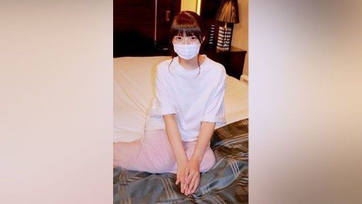 Thumbnail for FC2PPV-4049425 도시에는 없는 타입, 경험 인원 1명만 가치 아마추어도 음모가 부자연스러운 미카쨩(18)의 경우