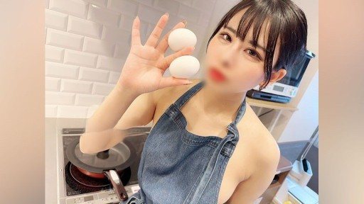 Thumbnail for FC2PPV-4062925 Celemek telanjang seksi ♡ Aku merasa seperti tinggal bersama Yumi-chan, yang memiliki tubuh sangat erotis, dan aku berhubungan seks dengannya dalam video seks mesra!