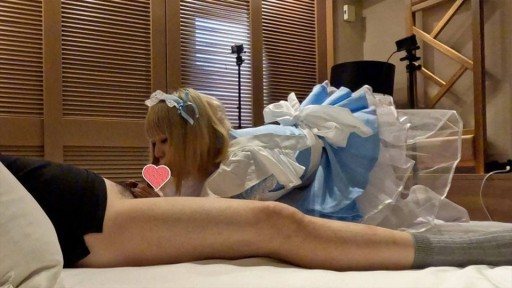 Thumbnail for FC2PPV-4526249 美香(20\) メイド服が似合いすぎるスレンダーちっぱいの初アナル貫通動画の別視点