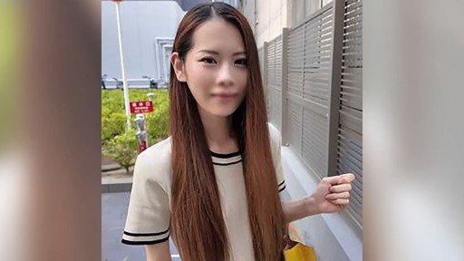 Thumbnail for FC2PPV-4550185 老公趁著上班的時間，叫來纖細漂亮的老婆，白天幹她！