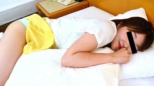 Thumbnail for 10Musume 110524_01 愛嬌抜群！20歳のセフレはパイパンマシュマロおっぱい